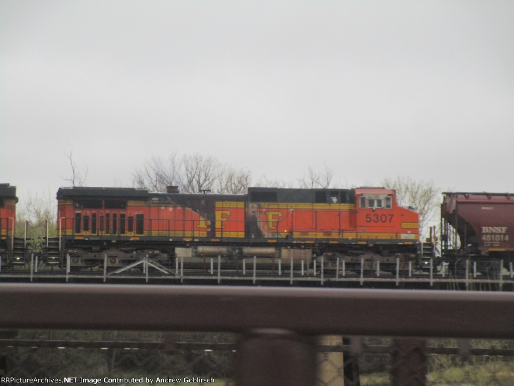 BNSF 5307